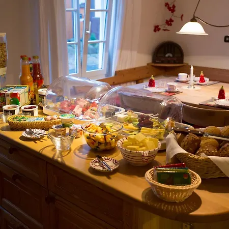 Oda ve Kahvaltı Beate's Münzenberg